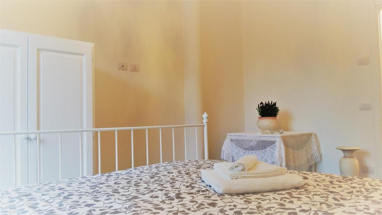 לינה וארוחת בוקר ברוגריו La Casa Dei Sogni מראה חיצוני תמונה